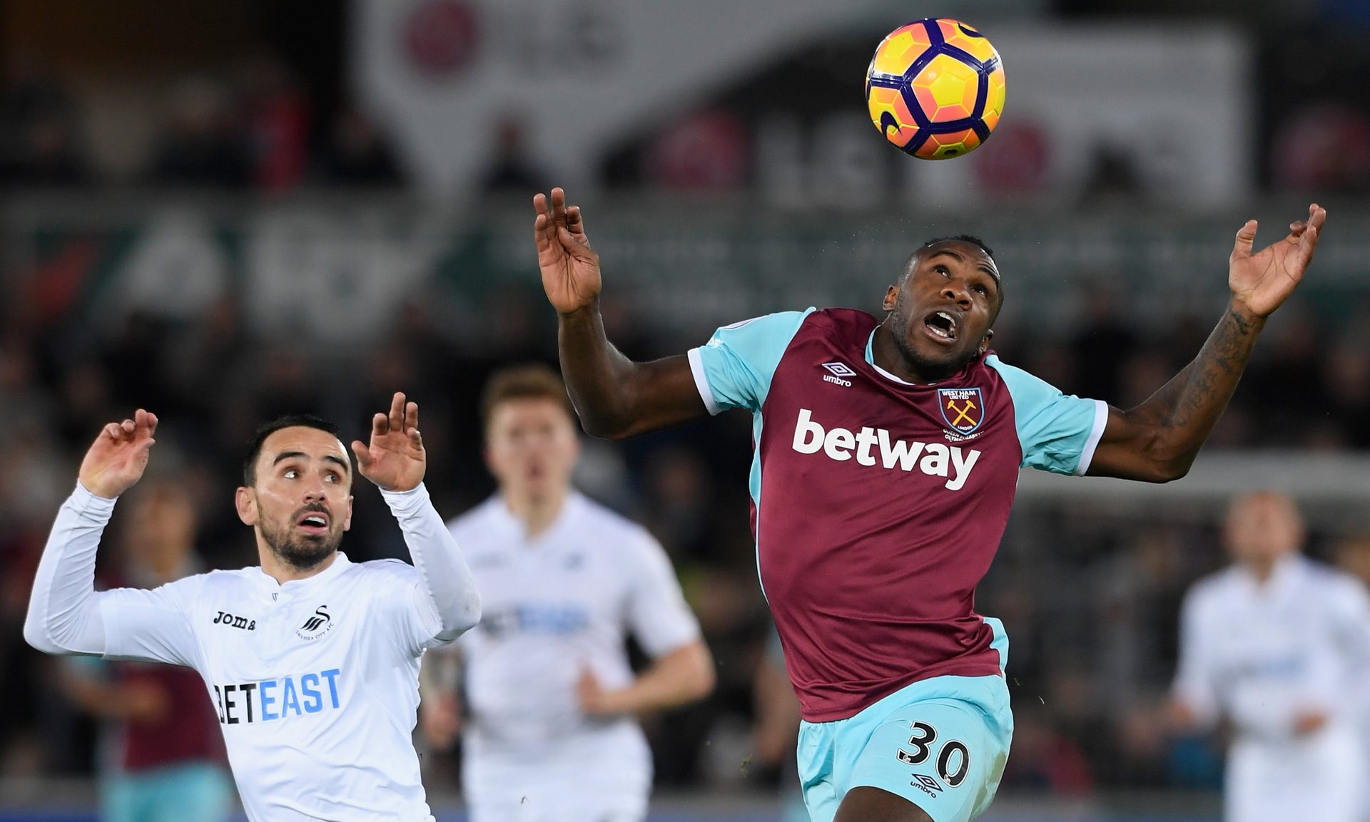 也让加里纳 也让加里纳